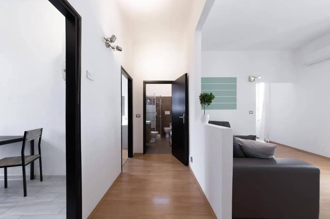 Terrazza Apartments Верона